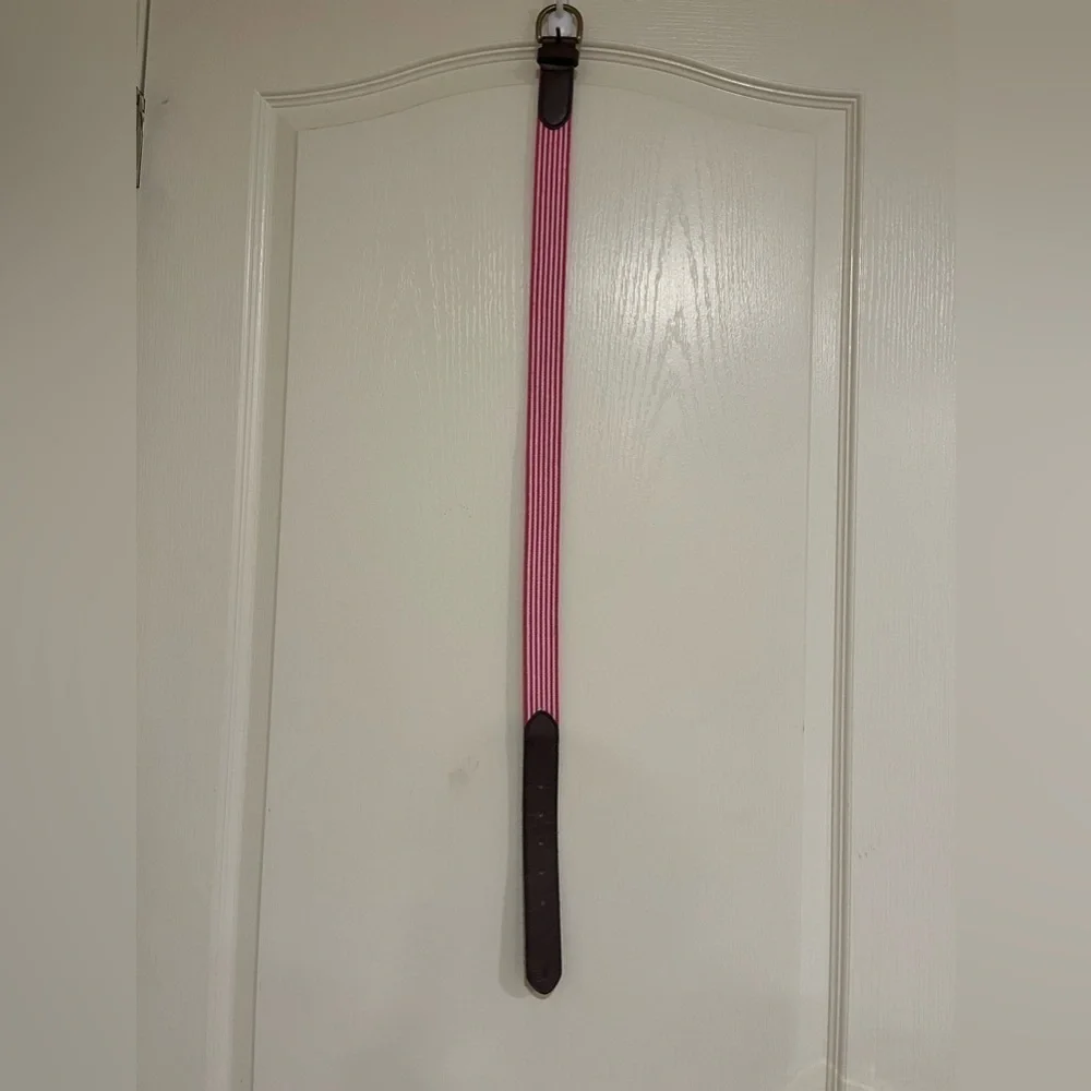 Abercrombie kids brown, pink and white belt​​​​​​​​​